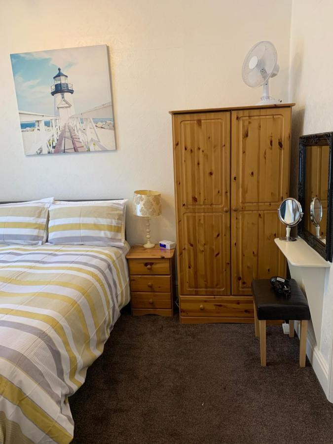 Capri Guesthouse Llandudno Luaran gambar