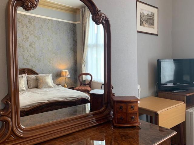 Capri Guesthouse Llandudno Luaran gambar